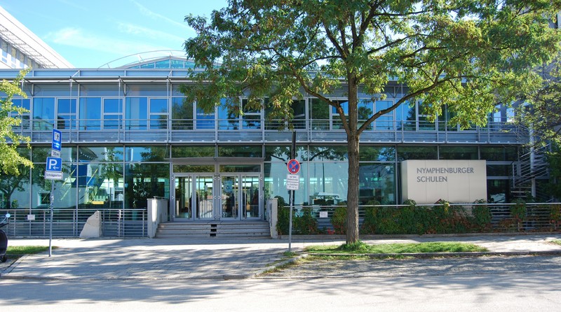 Das Nymphenburger Gymnasium in Mnchen